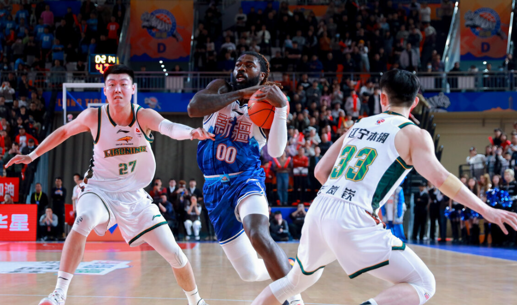 世界杯比赛直播地址-末节4分苦吞4连败！曝杨鸣已经下课，辽宁球迷评论区炸锅，太讽刺