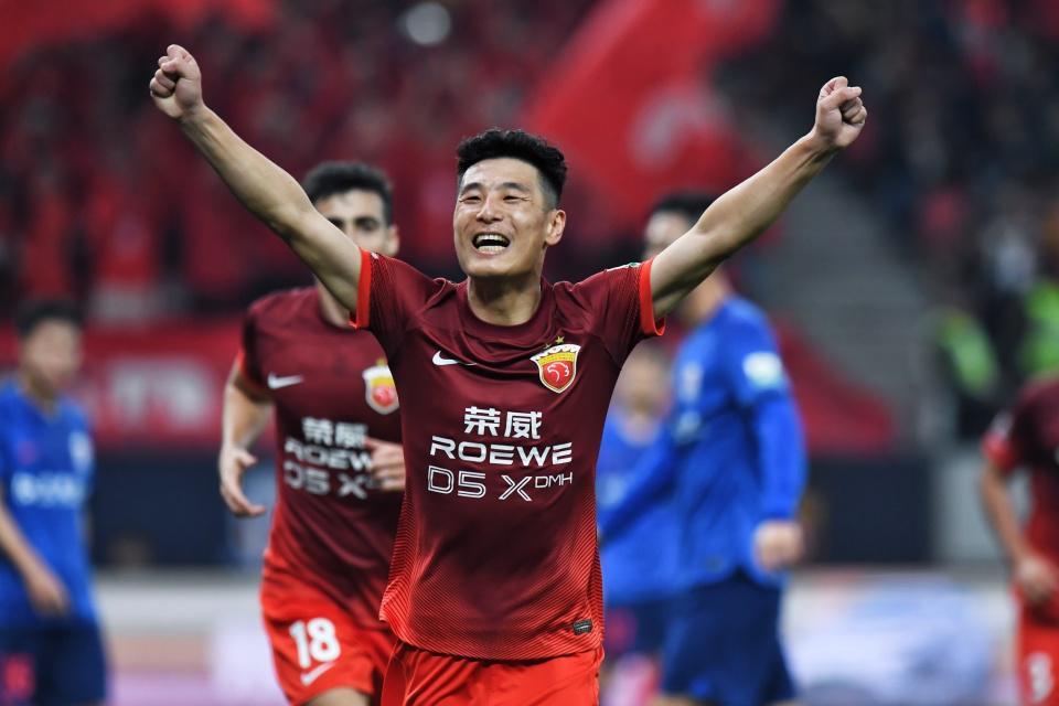 世界杯官方直播软件下载中心官网-武磊归来！两连击破302天球荒，替补1分钟建功，穆斯卡特狂喜